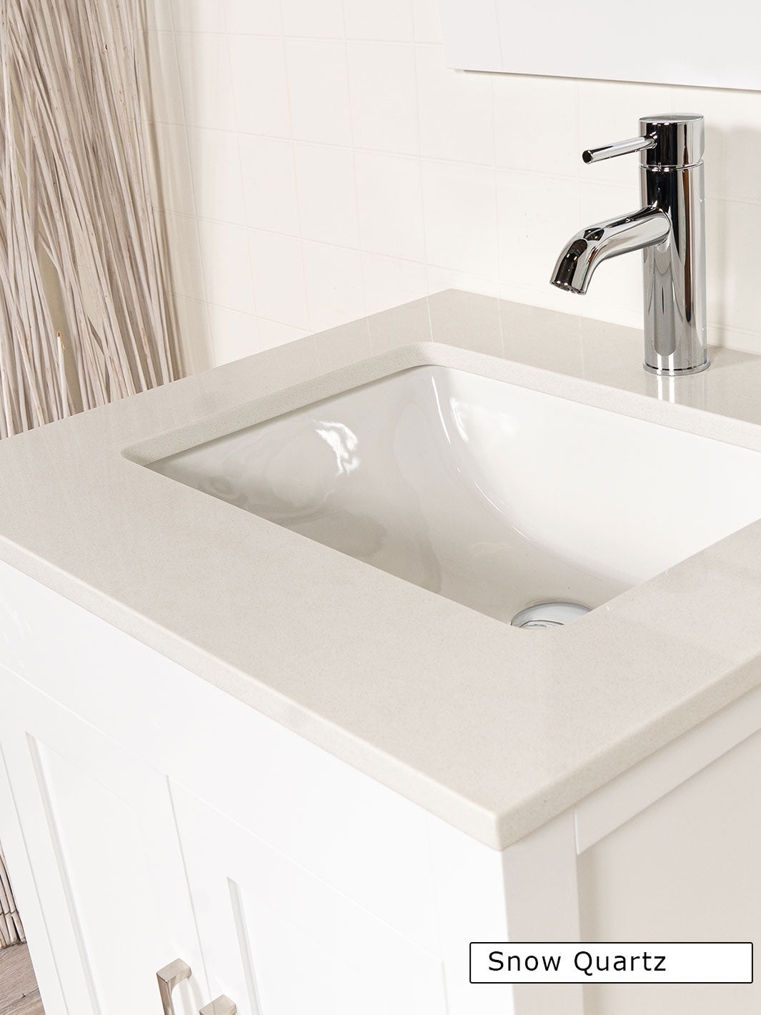 25 inch White Vanity - Style 7425