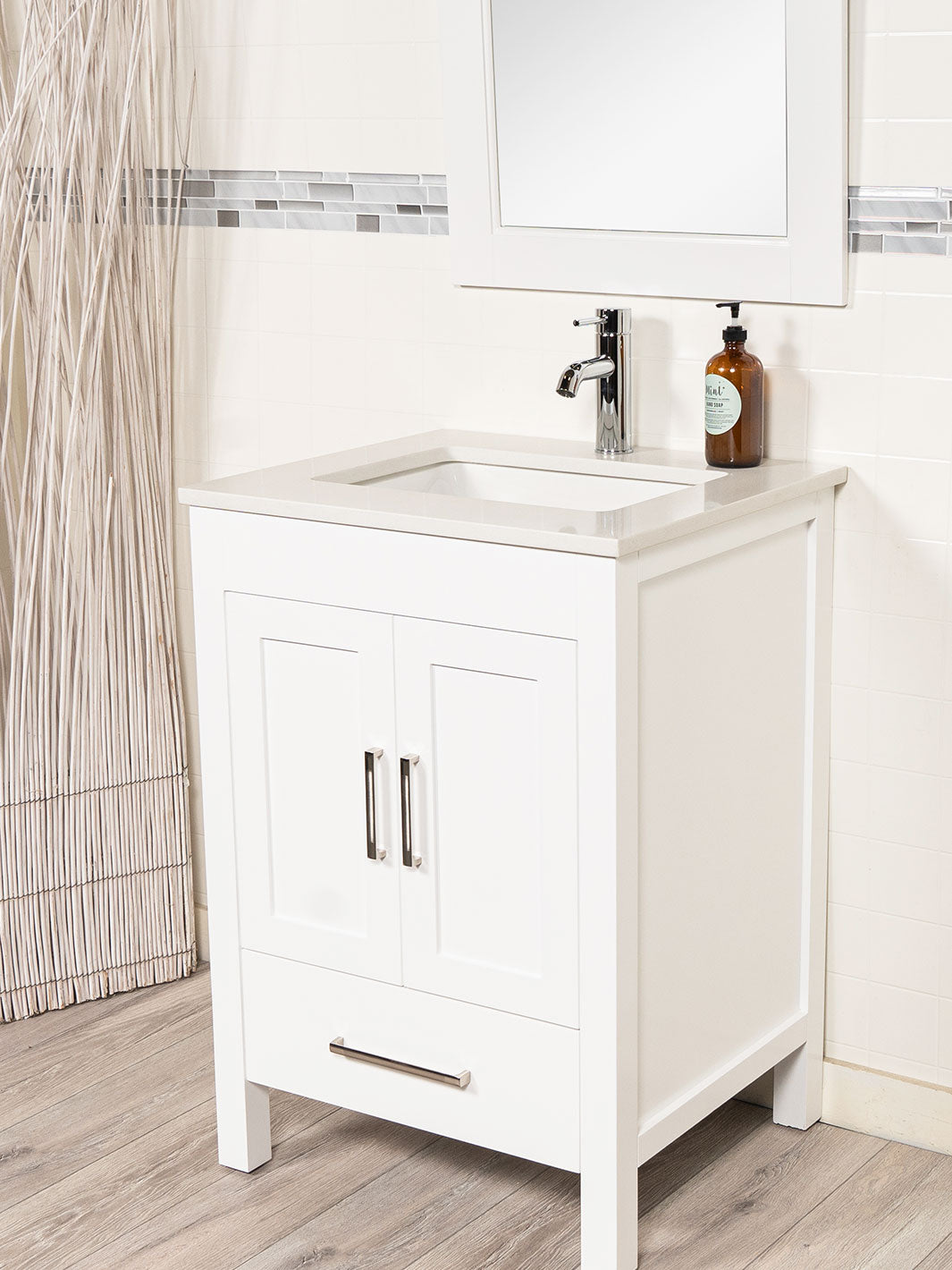 25 inch White Vanity - Style 7425